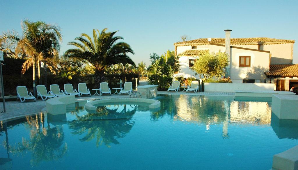Agriturismo Baglio San Nicola Naro ภายนอก รูปภาพ