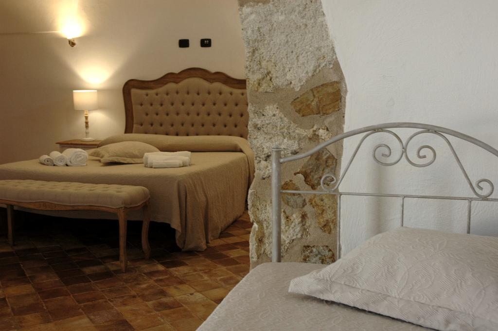 Agriturismo Baglio San Nicola Naro ภายนอก รูปภาพ